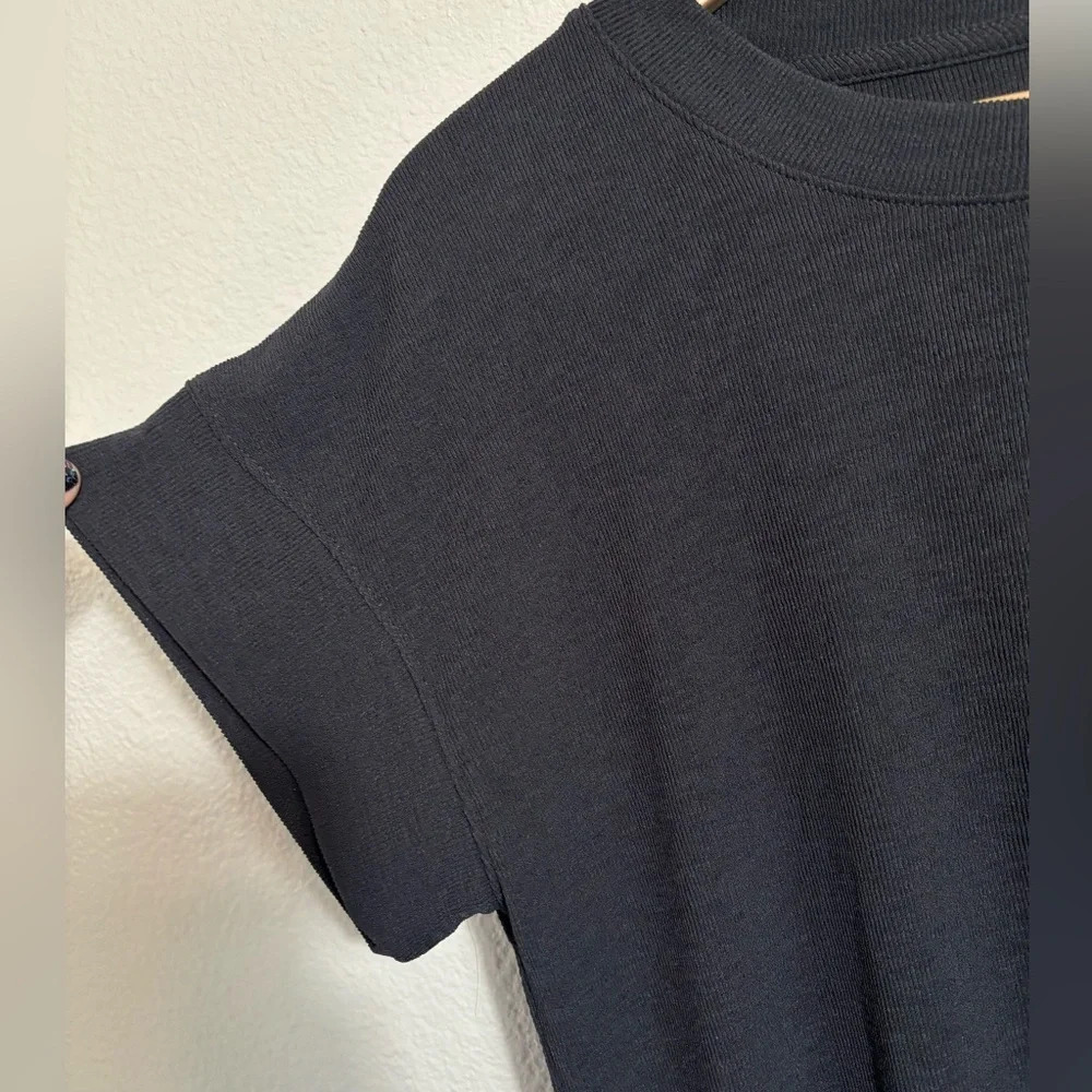 Madewell Charcoal Super Stretchy Relaxed Fit Shirt Size Small | pocket | casual - Picture 2 of 5